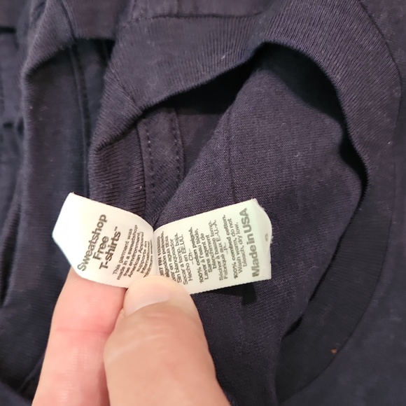 *New* America Apparel Shirts - Picture 3 of 3